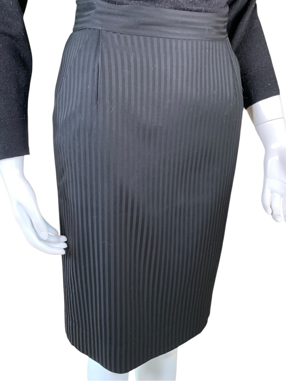 Vintage Gianfranco Ferré Italy Black Tonal Stripe Pencil Skirt IT42 Wool